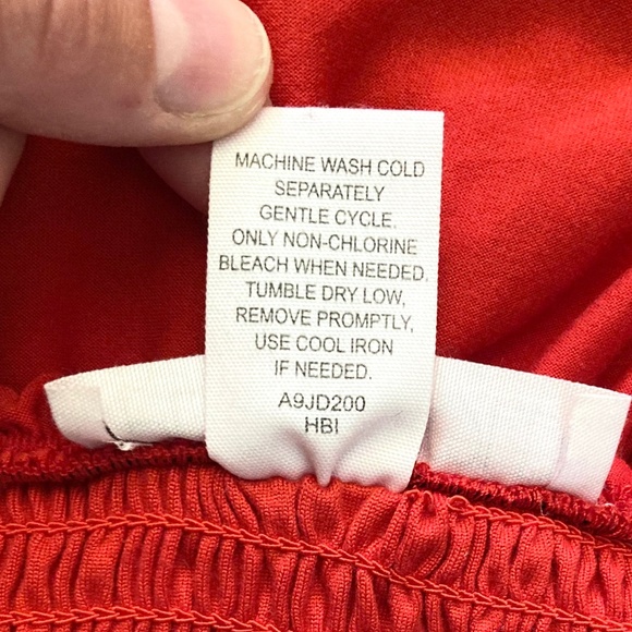 Women’s Planet Gold size small super soft red dress with ruched top and sleeves - Picture 6 of 7